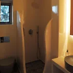 Apaggio Santorini * Vourvoúlos