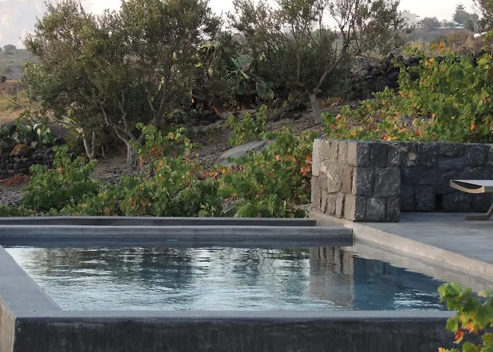 Villa Apaggio Santorini